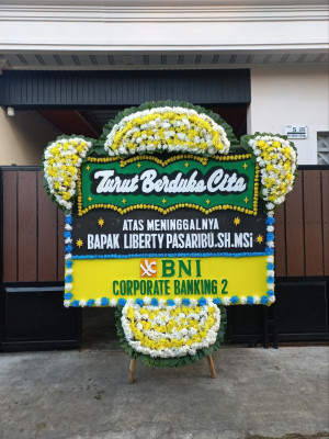 Papan Bunga Duka di Malaka Jaya